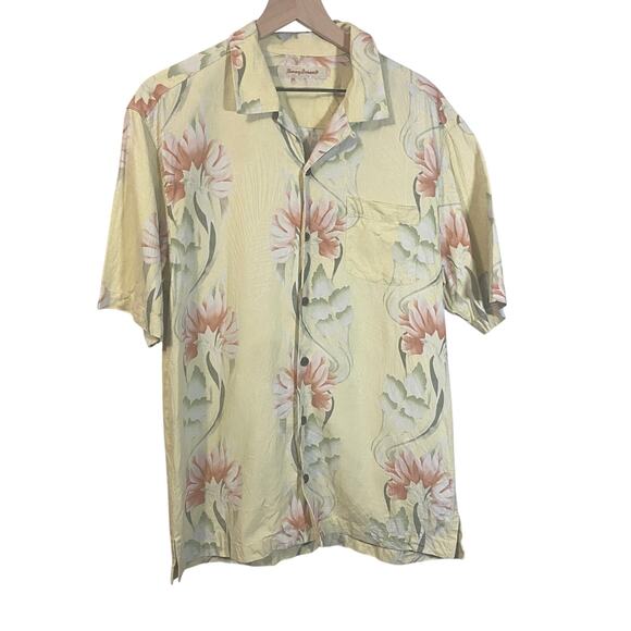 Tommy Bahama Light Yellow Floral Print Hawaiian Silk Shirt Short Sleeve Sz M - Picture 1 of 8